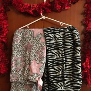 Two pair Bobbie Brooks Sleepwear